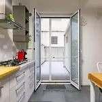Apartment Central And Modern X6